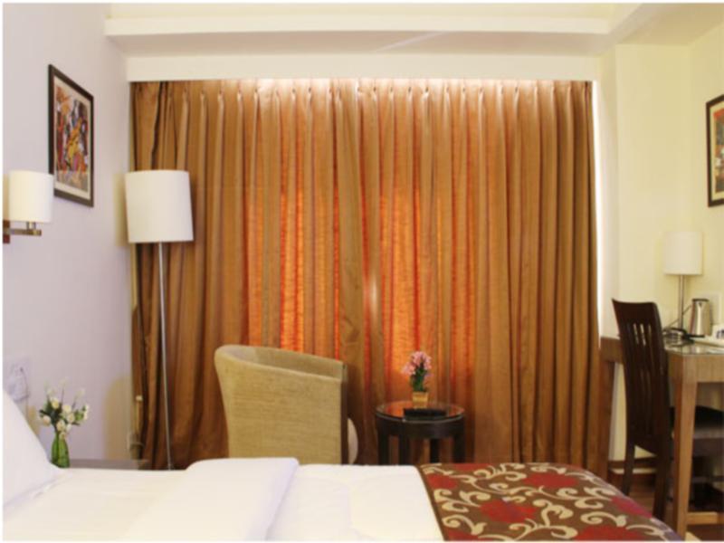 The Park Residency Hotel Ahmedabad Buitenkant foto