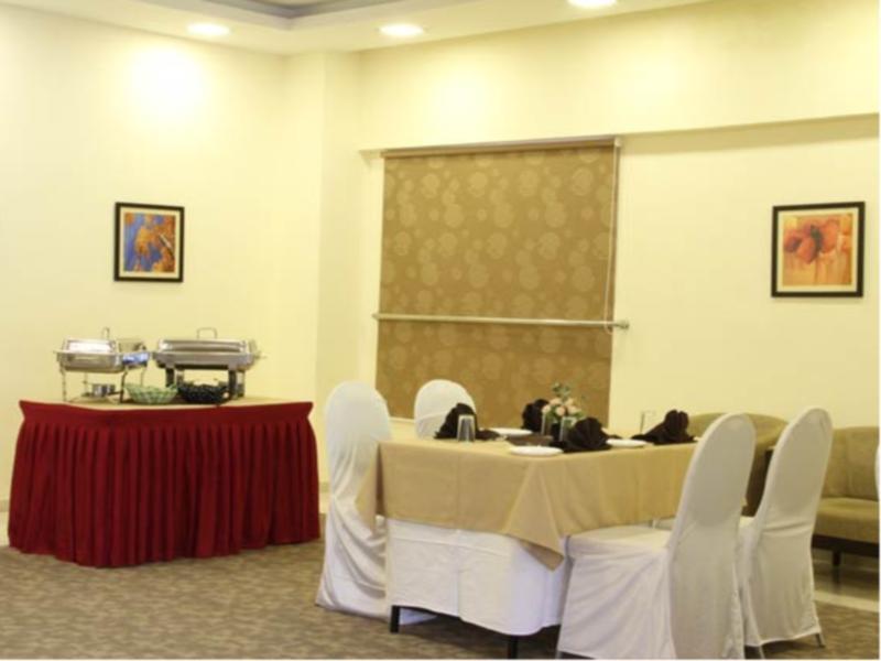 The Park Residency Hotel Ahmedabad Buitenkant foto